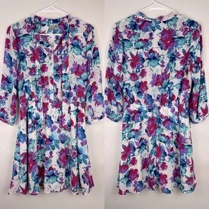 FOREVER 21 Vintage style Floral Shirt Dress Size flattering and skimming…
